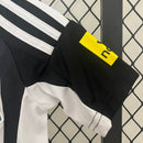 Camiseta Newcastle 24/25 - Niños (Pantalón Corto Incluido)