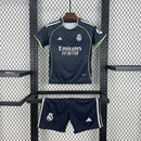 CONJUNTO INFANTIL REAL MADRID 25/26 *OFICIAL* + 5 REGALOS 🎁