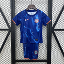 Camiseta Chelsea 24/25 - Niños (Pantalón Corto Incluido)