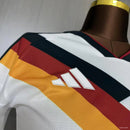 ALEMANIA | 2026 - Mujer
