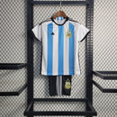 Camiseta Argentina 22/23 - Niños (Pantalón Corto Incluido) - Lux Shop