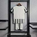 CONJUNTO INFANTIL JUVENTUS 22/23