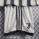 Camiseta Juventus 22/23 - Niños (Pantalón Corto Incluido) - Lux Shop