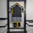 Camiseta Juventus 23/24 - Niños (Pantalón Corto Incluido) (Medidas en la Descripción) - Lux Shop